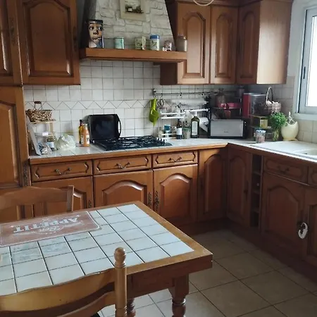 Le Jardin Aux Oiseaux Homestay Saint-Jouan-de-l'Isle
